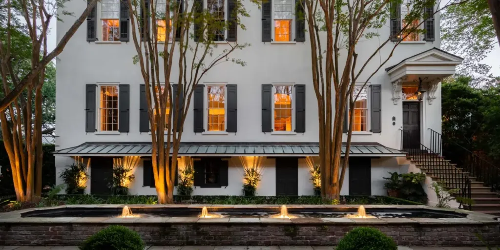 Sword Gate House : la demeure la plus chère de Charleston mise en vente pour 35 millions de dollars - La Revue du Luxe